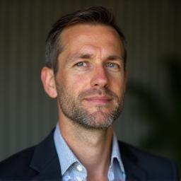 Photo of Thomas L.